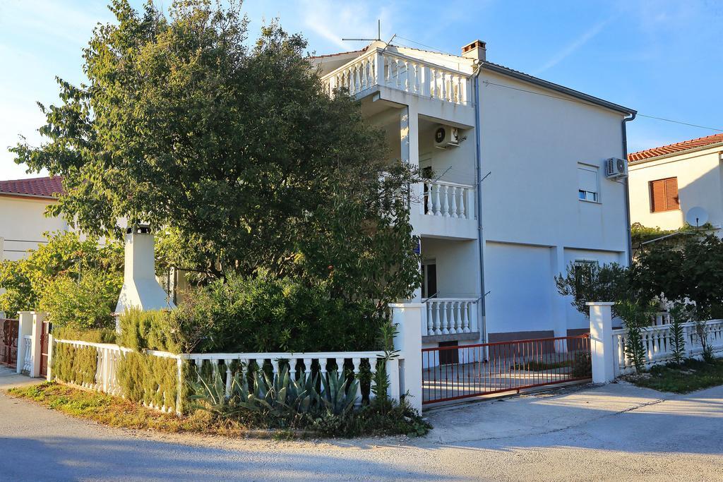 Apartment Amigo Seline Exterior photo